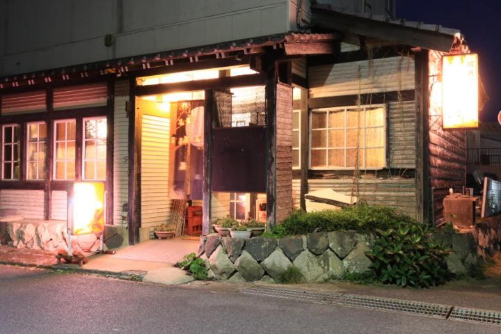 Pikaichi Second 호텔 고토 외부 사진
